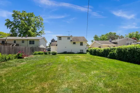 Exterior - 1107 Elm St, Wheaton, IL 60189 photo 9 of 9