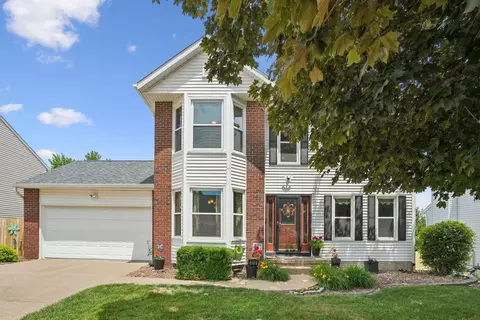 808 W 59th St, Davenport, IA 52806