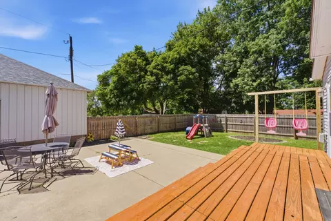 Exterior - 908 4th St, Orion, IL 61273 photo 11 of 11