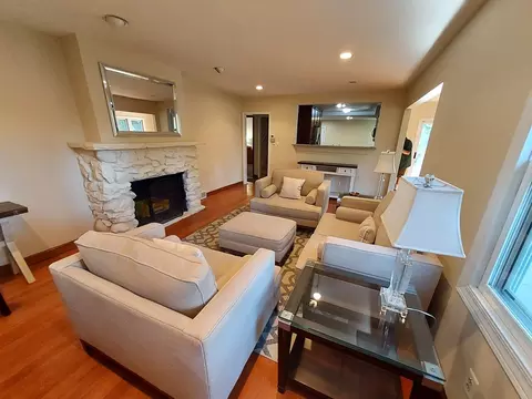 Living - 201 Devonshire Rd, Tower Lakes, IL 60010 photo 2 of 6
