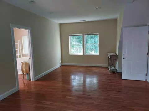 Living - 201 Devonshire Rd, Tower Lakes, IL 60010 photo 6 of 6