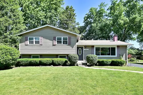 19392 W Harvard Ave, Mundelein, IL 60060