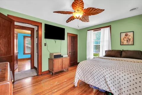 Bedroom - 2808 Western Ave, Mattoon, IL 61938 photo 4 of 5