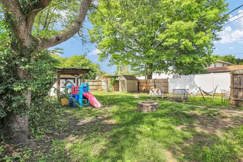 Exterior - 2808 Western Ave, Mattoon, IL 61938 photo 2 of 2