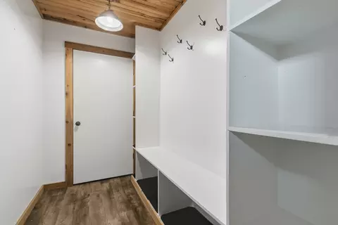 Entry Way - 1100 S Johnson St S, Macomb, IL 61455 photo 4 of 4