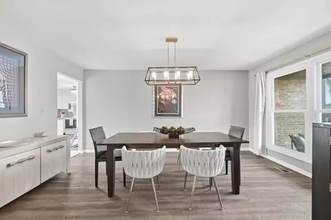 Dining - 805 Sutton Dr, Northbrook, IL 60062 photo 1 of 5