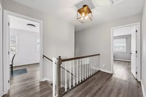 Entry Way - 805 Sutton Dr, Northbrook, IL 60062 photo 3 of 3