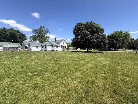 Exterior - 1285 Hickory St, Eldena, IL 61324 photo 4 of 4