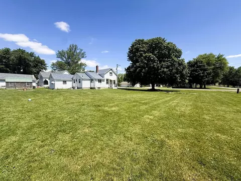 Exterior - 1285 Hickory St, Eldena, IL 61324 photo 1 of 4