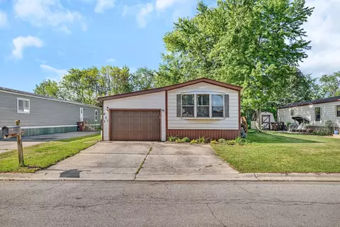 606 Tanglewood Rd, Matteson, IL 60443