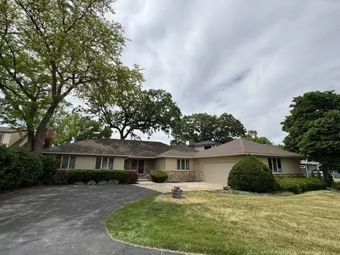 43018 N Janette St, Antioch, IL 60002