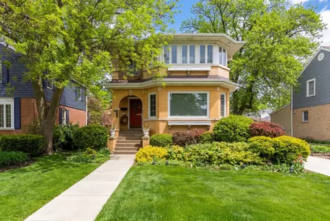 1605 S Fairview Ave, Park Ridge, IL 60068