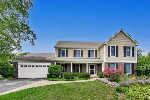 364 Stafford Ct, Lake Forest, IL 60045