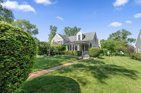 1468 Elizabeth St, Crete, IL 60417