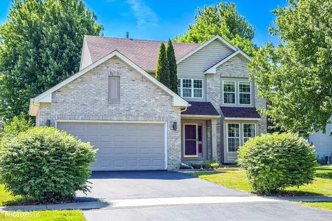 186 N Brittany Ln, Hainesville, IL 60030