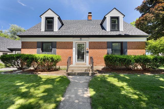 4 W Monroe St, Villa Park, IL 60181