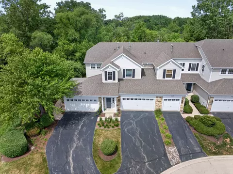 4323 Blue Iris Ct #4323, Island Lake, IL 60042