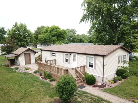 300 E Spencer St #90, Dwight, IL 60420