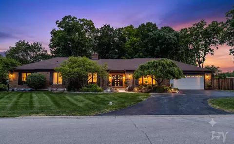 140 Janis Ct, Wood Dale, IL 60191