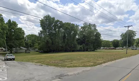 1324 W Williams St, Danville, IL 61832