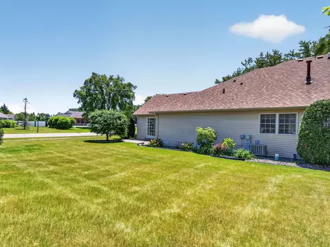 68 Oregon Trl, Coal City, IL 60416 photo 38