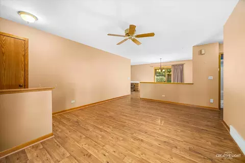 Living - 995 Blackhawk Dr, Elgin, IL 60120 photo 2 of 2