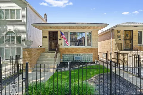 3132 S Normal Ave, Chicago, IL 60616