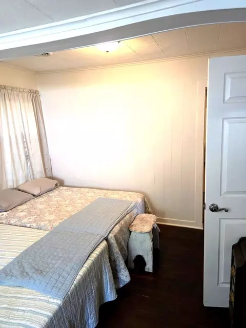 Bedroom - 1716 W Monroe St W, Herrin, IL 62948 photo 2 of 3