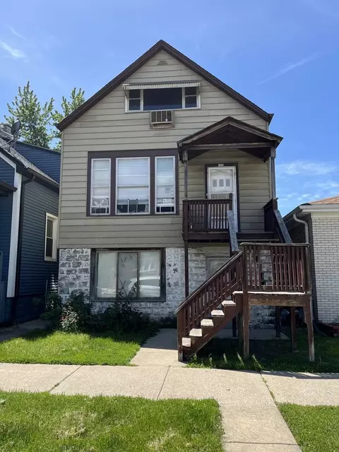 1528 Euclid Ave, Berwyn, IL 60402