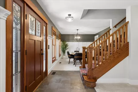 Entry Way - 190 Old Forge Rd, Elgin, IL 60123 photo 2 of 2