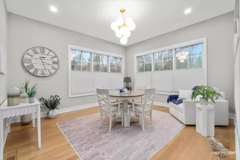 Dining - 1862 W Wiesbrook Rd, Wheaton, IL 60189 photo 2 of 2