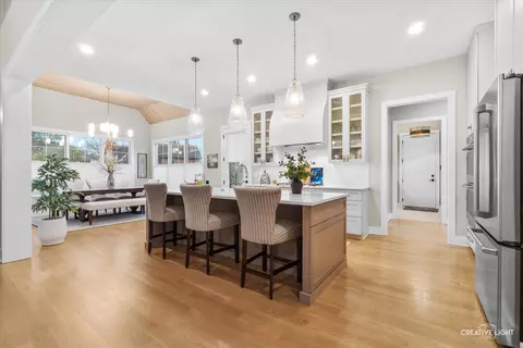 Entry Way - 1862 W Wiesbrook Rd, Wheaton, IL 60189 photo 2 of 3