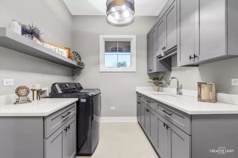 Other - 1862 W Wiesbrook Rd, Wheaton, IL 60189 photo 5 of 11
