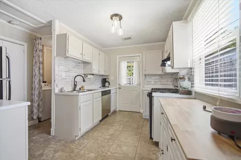 Kitchen - 1109 N State St, Bloomington, IL 61701 photo 1 of 4