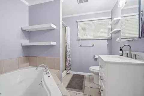 Bath - 1109 N State St, Bloomington, IL 61701 photo 1 of 2