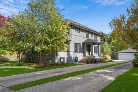 931 Lathrop Ave, River Forest, IL 60305