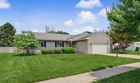 3112 Valerie Dr, Champaign, IL 61822