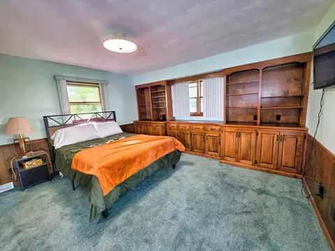 Bedroom - 220 Oak St, Noble, IL 62868 photo 2 of 8