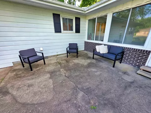 Exterior - 220 Oak St, Noble, IL 62868 photo 16 of 30