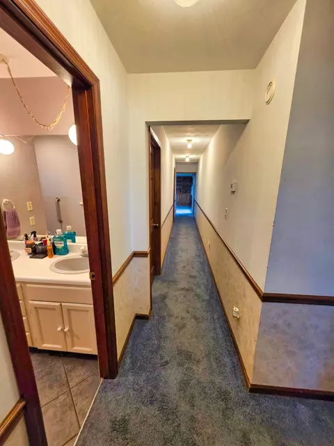 Entry Way - 220 Oak St, Noble, IL 62868 photo 3 of 3