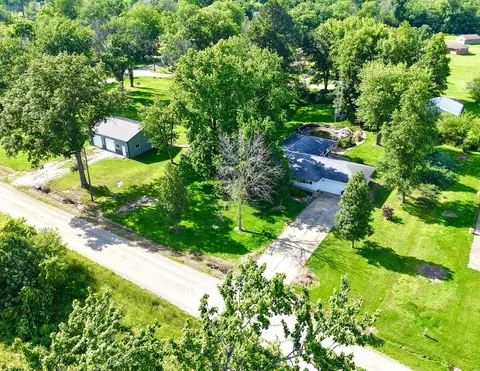 View/Area - 220 Oak St, Noble, IL 62868 photo 1 of 7
