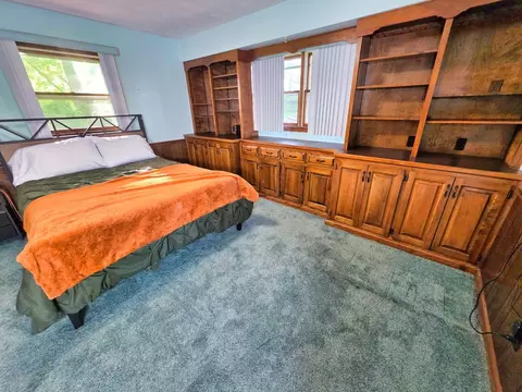 Bedroom - 220 Oak St, Noble, IL 62868 photo 5 of 8