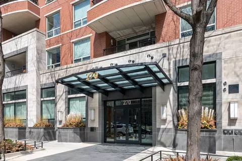 270 E Pearson St #803, Chicago, IL 60611