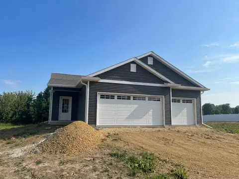 3101 W 34th St, Davenport, IA 52806