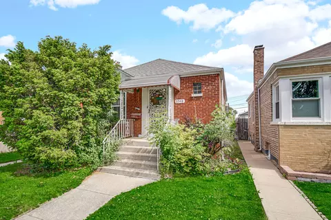 3748 W 54th St, Chicago, IL 60632