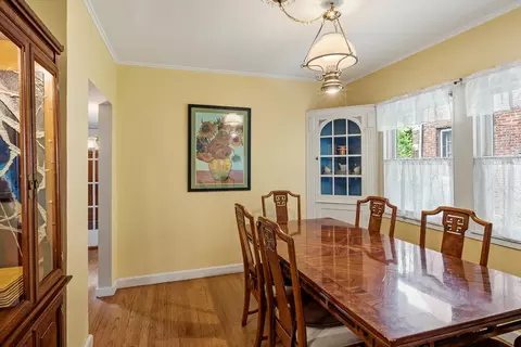 Dining - 389 Addison Rd, Riverside, IL 60546 photo 1 of 2