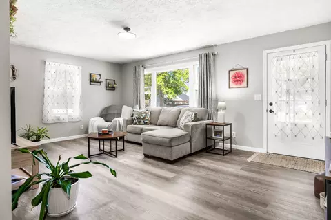 Other - 307 S Daniel St, Le Roy, IL 61752 photo 2 of 5