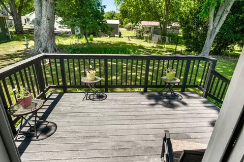 Exterior - 307 S Daniel St, Le Roy, IL 61752 photo 4 of 6