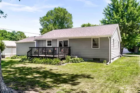 Exterior - 307 S Daniel St, Le Roy, IL 61752 photo 6 of 6