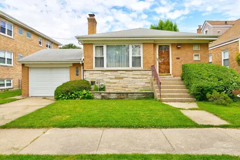 5716 W Gunnison St, Chicago, IL 60630